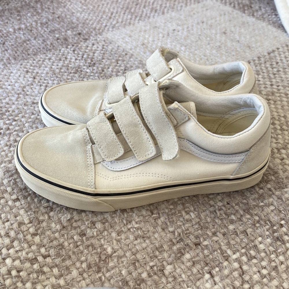 Vans strap sneakers like new